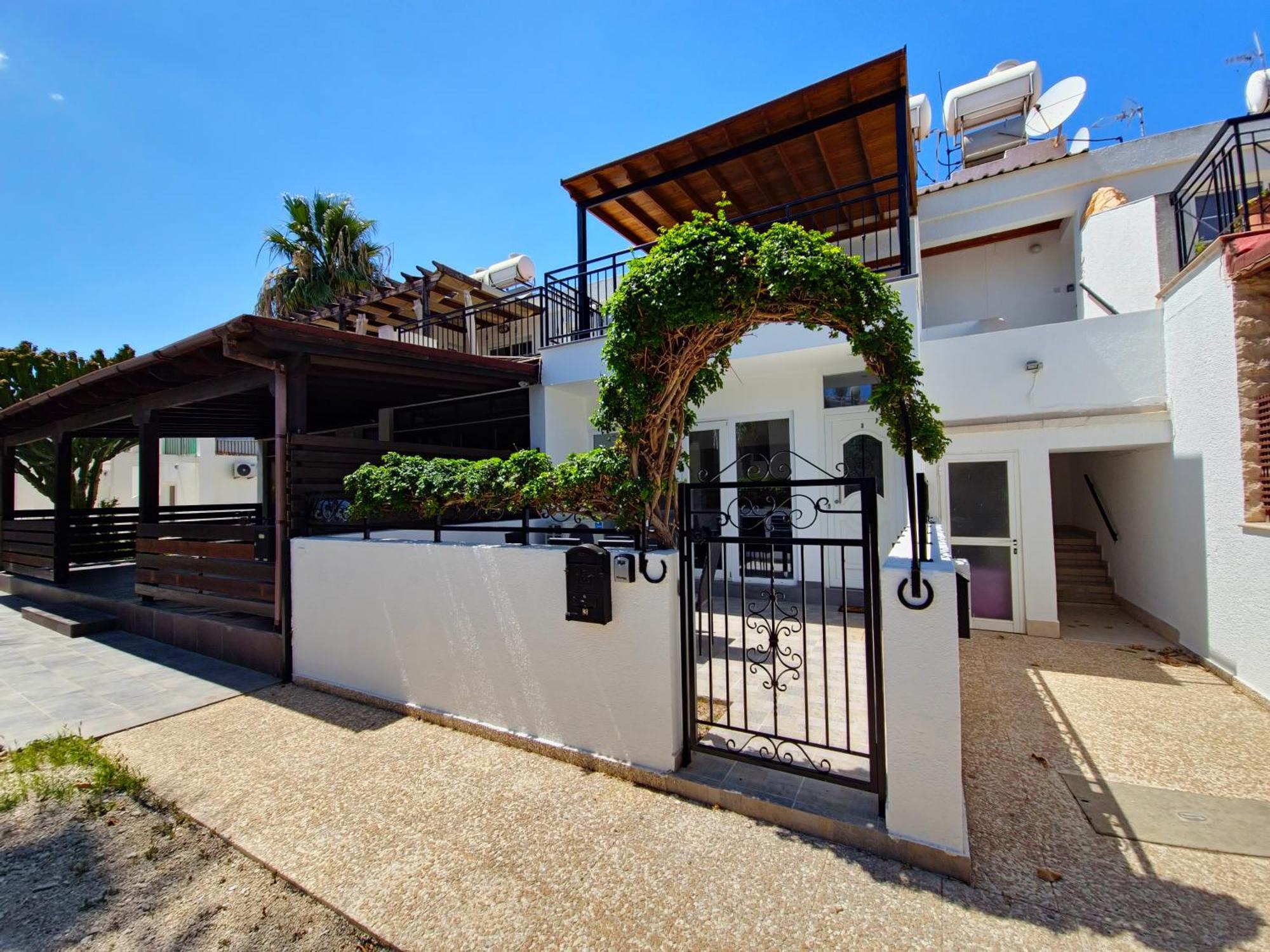 Oroklini Star 200Metres From The Sandy Beach Larnaca Exterior foto